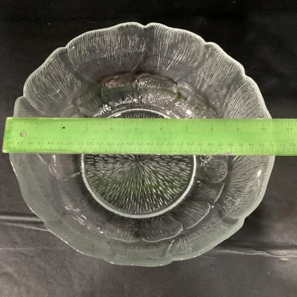Arcoroc Fleur Serving Bowl, Vintage Clear Tempered Glass Replacement Centerpiece
